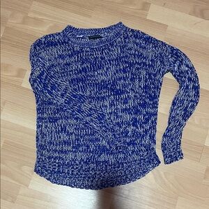American Eagle Outfitters Blue and White Knit Top